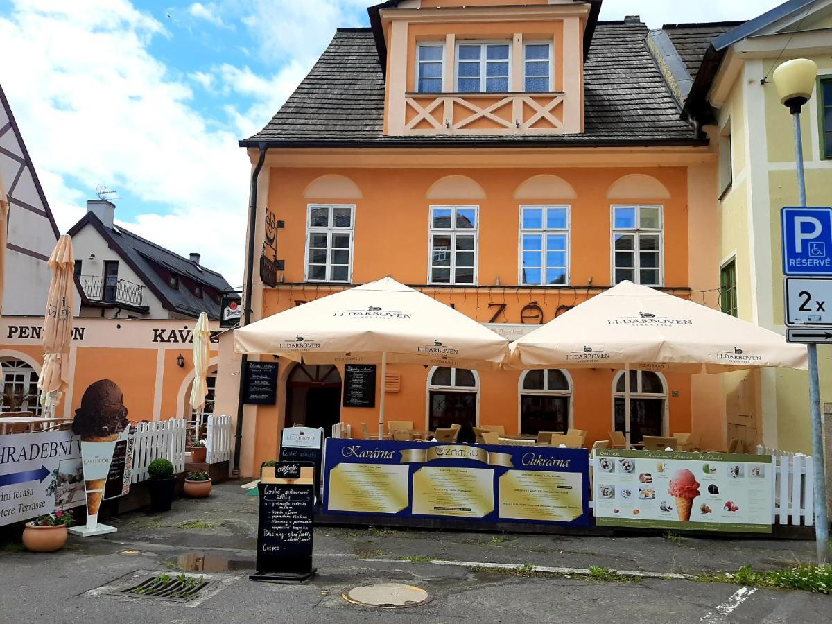 Penzion - Restaurant U Zamku Bečov nad Teplou Exterior foto